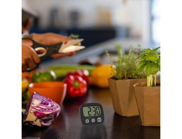 Digitaler Kurzzeitmesser zum Sport/Kochen/Lernen, inklusive Stoppuhr und Uhrzeit, magnetisch, großes Display, Eieruhr, Küchen-Timer, Sport-Timer, schwarz